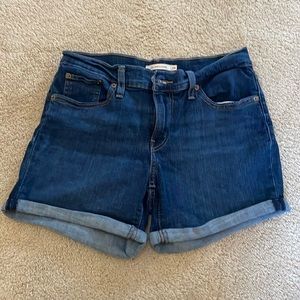 Levi’s jean shorts